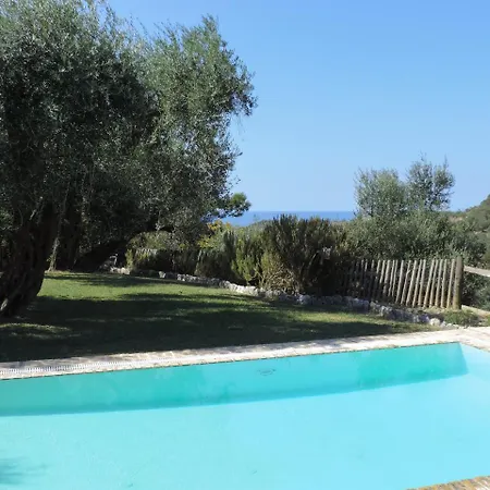 Mastrogiannis Levanda Villa