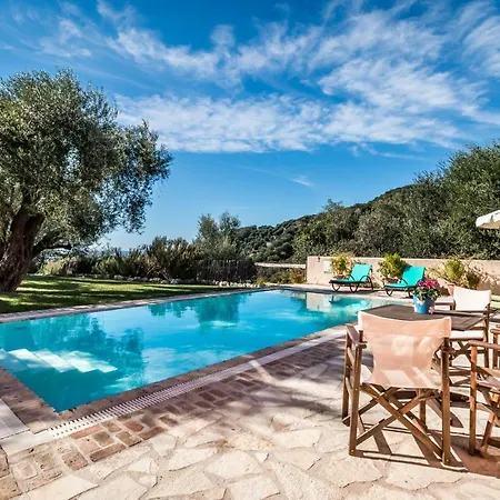 Villa Mastrogiannis Levanda