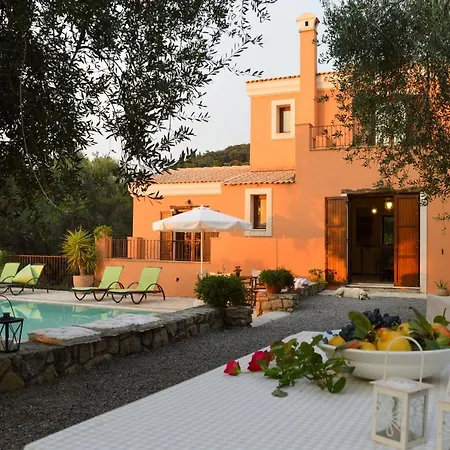 Mastrogiannis Levanda Villa *