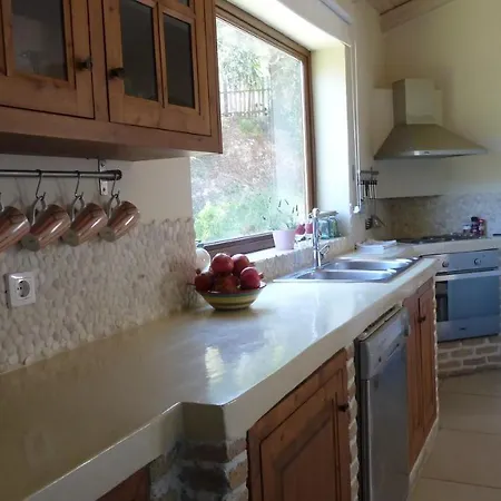 Mastrogiannis Levanda Villa *