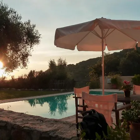 Mastrogiannis Levanda Villa