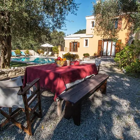 Villa Mastrogiannis Levanda Kavvadades