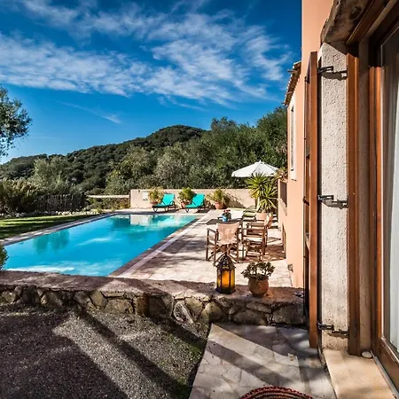 Villa Mastrogiannis Levanda Kavvadades